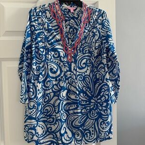 Lilly Pulitzer Blue and White Floral Tunic